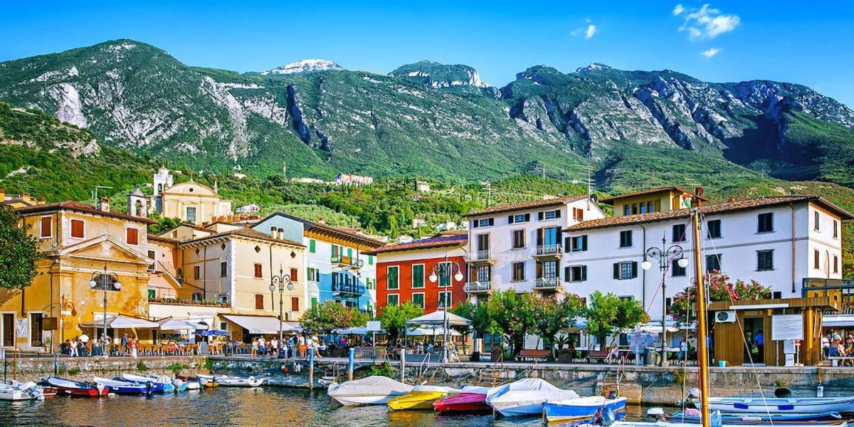 Hotel Gabbiano - Garda Lake Collection Eksteriør bilde